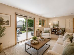 256 W 4th Street, Deer Park NY 11729