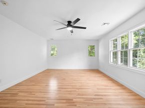 40 Muncey Road, Bay Shore NY 11706