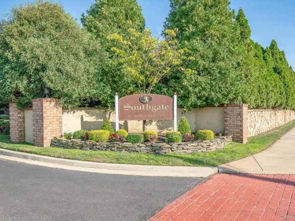 91 Southgate Circle, Massapequa Park NY 11762