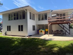 1015 Dartmouth Lane, Woodmere NY 11598