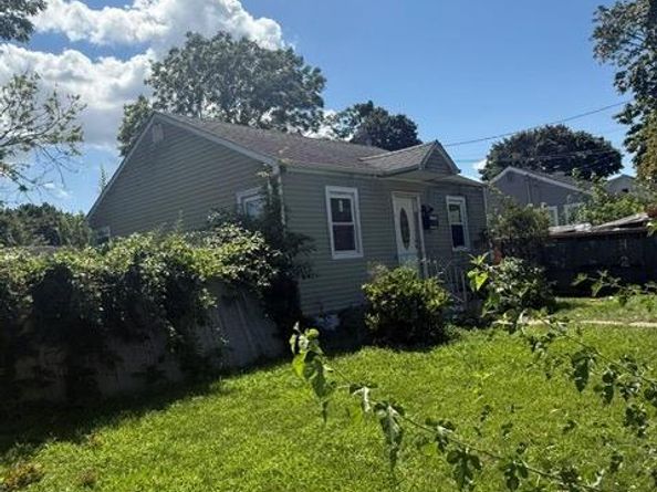 22 E Booker Avenue, Wyandanch NY 11798