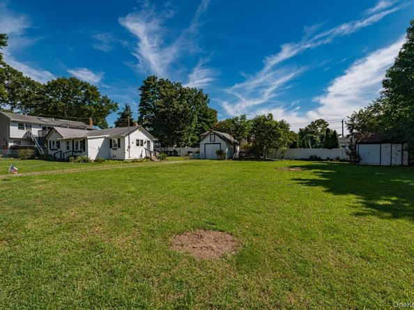 67 Joseph Place, Nesconset NY 11767