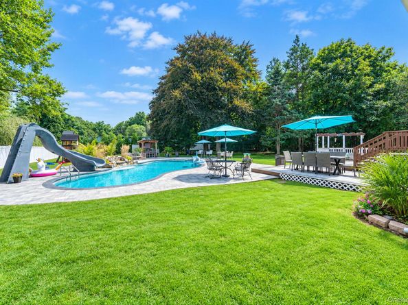 7 Hewlett Avenue, East Patchogue NY 11772