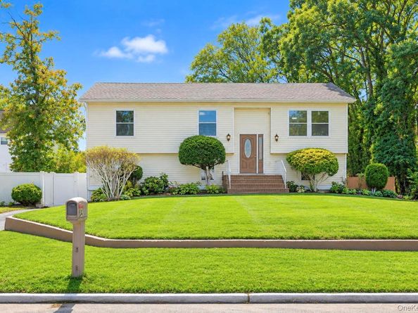 84 Arlington, Wyandanch NY 11798