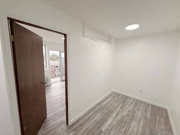 4108 97th Place 4C, Corona NY 11368