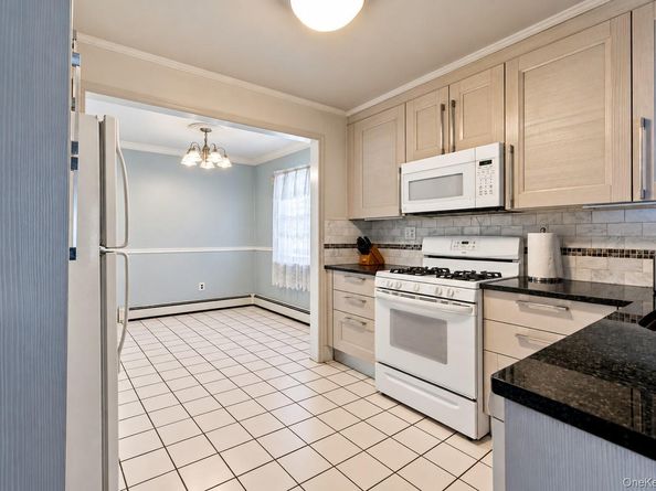 146 Overlook Street, Mount Vernon NY 10552