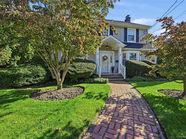 73 S Forest Avenue, Rockville Centre NY 11570