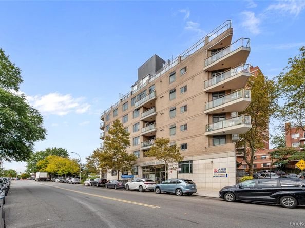 132-29 Blossom Avenue 4H, Flushing NY 11355