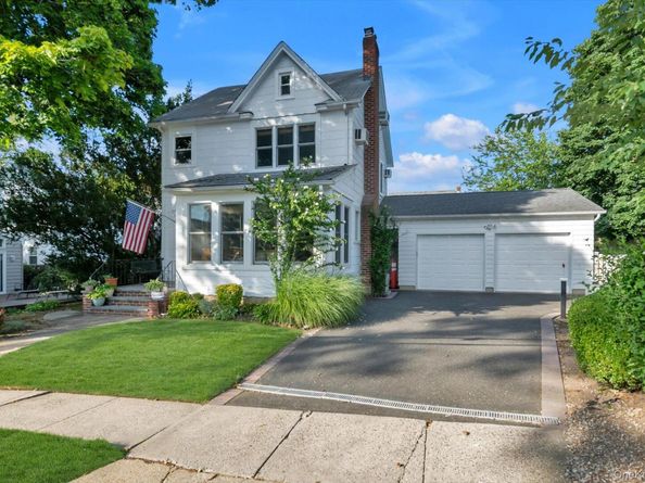 47-11 Belmont Road, Great Neck NY 11020