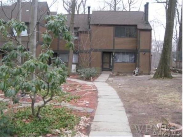 114 Round Hill Road, Dobbs Ferry NY 10522