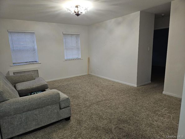 144-17 79 Avenue 2D, Kew Garden Hills NY 11367