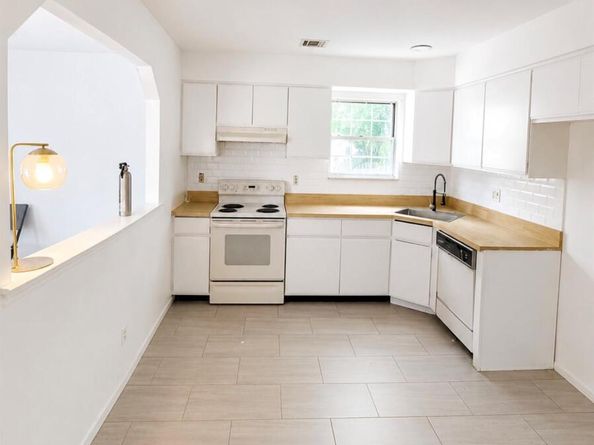 1 Atlantic Avenue 79, Farmingdale NY 11735