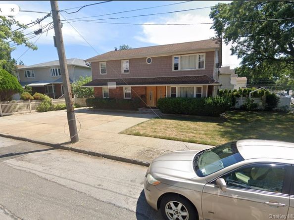 1551 Sweetman Avenue, Elmont NY 11003