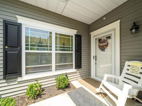 77 Willow Circle, Coram NY 11727