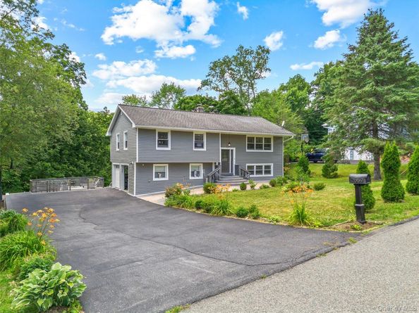 2669 Springhurst Street, Yorktown Heights NY 10598