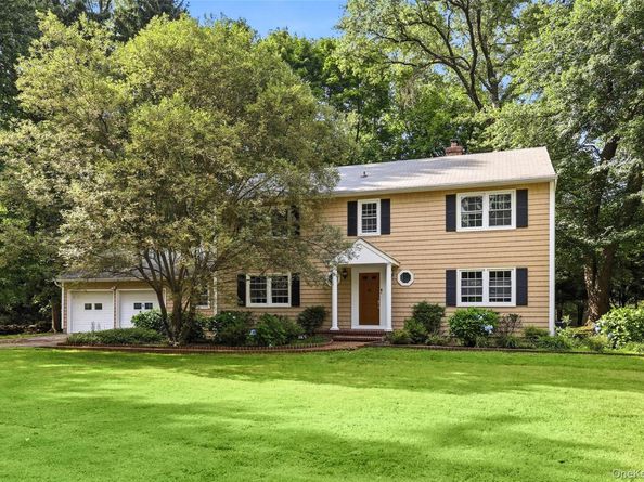 10 Hawthorne Way, Hartsdale NY 10530