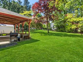5 Windsor Lane, East Northport NY 11731