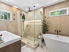 5 Windsor Lane, East Northport NY 11731