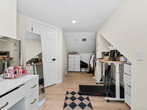 5 Windsor Lane, East Northport NY 11731