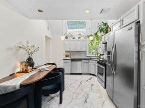 5 Windsor Lane, East Northport NY 11731
