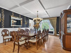 1 Springwood Path, Laurel Hollow NY 11791