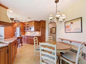 195 Shore Road, Mount Sinai NY 11766