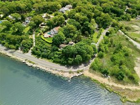195 Shore Road, Mount Sinai NY 11766