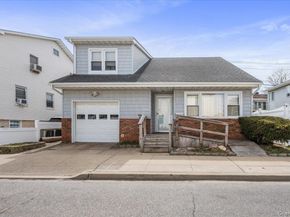 806 E Chester Street, Long Beach NY 11561