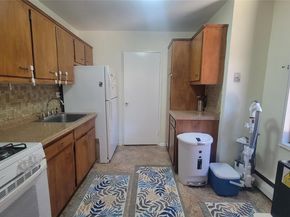 99-06 58 Avenue 2F, Corona NY 11368