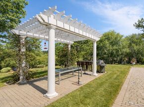3 Polo Grounds Lane, East Quogue NY 11942