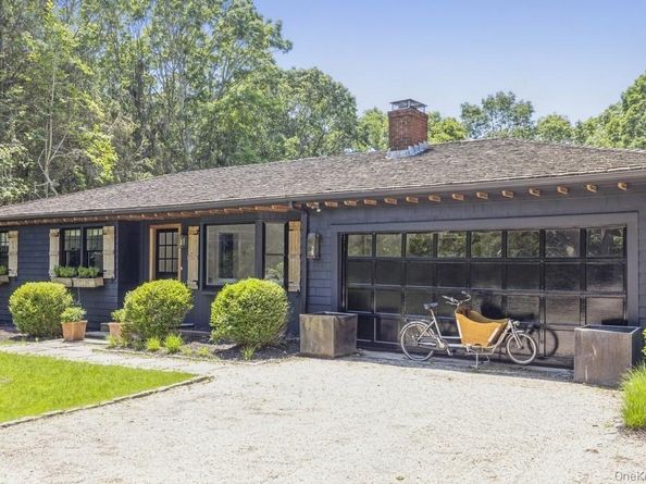 90 Denise Street, Sag Harbor NY 11963