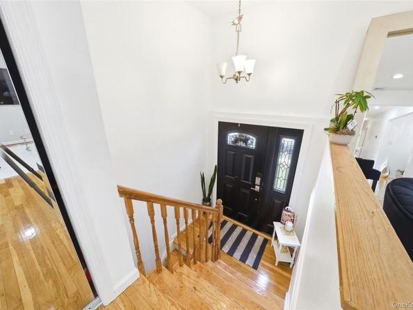 38 Sutton Street, Hempstead NY 11550