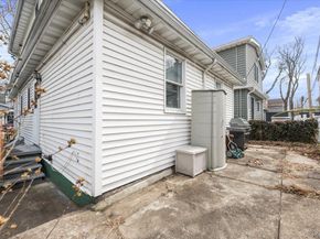 7 Poplar Avenue 7, Bronx NY 10465