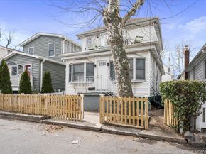 7 Poplar Avenue 7, Bronx NY 10465