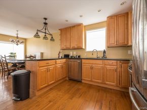 7 Poplar Avenue 7, Bronx NY 10465