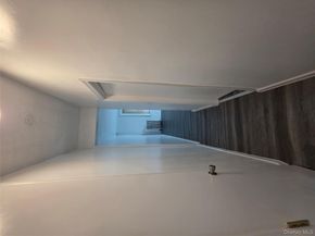 855 E 178th St Street 15A, Bronx NY 10460