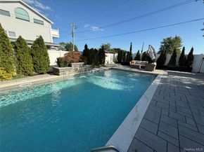 160-51 80th Street, Howard Beach NY 11414