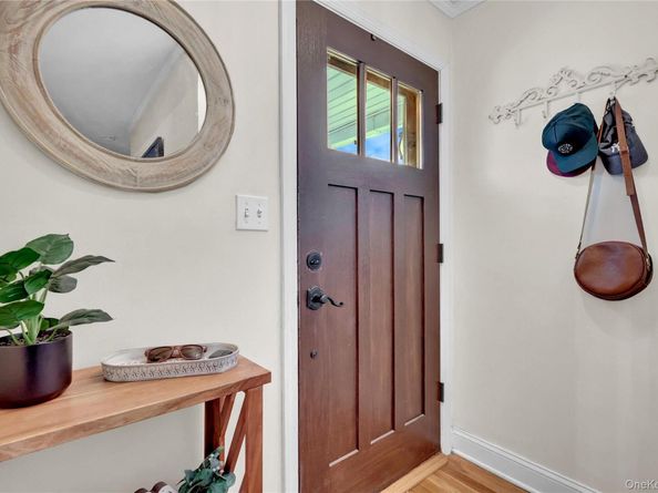 2642 Clovermere Road, Oceanside NY 11572