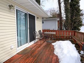 6 Oakdale Avenue, Selden NY 11784