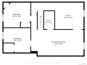 6 Oakdale Avenue, Selden NY 11784