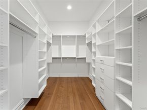 2 Weaver Street 12, Scarsdale NY 10583