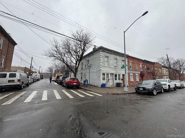 5755 58th Street, Maspeth NY 11378