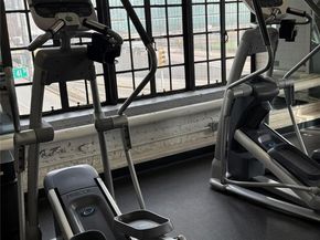 5 Tudor City Place 207, New York (Manhattan) NY 10017