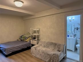 5 Tudor City Place 207, New York (Manhattan) NY 10017