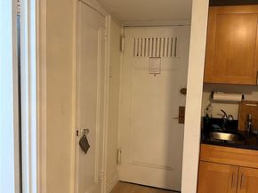 5 Tudor City Place 207, New York (Manhattan) NY 10017