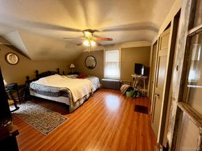 7 Gerhardy Court, East Islip NY 11730