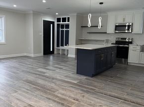 11 Bayview Avenue, Lawrence NY 11559