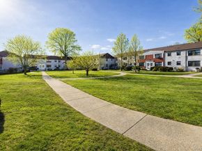 136-59 Jewel Avenue A, Flushing NY 11367