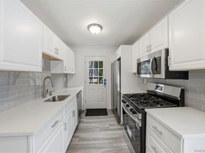 785 Locksley Road, Yorktown Heights NY 10598