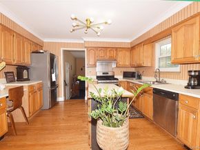 338 Pond Path, East Setauket NY 11733